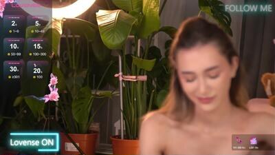 emilyraymont public webcam profile photo 2