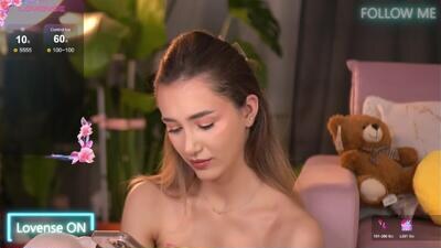 emilyraymont public webcam profile photo 4
