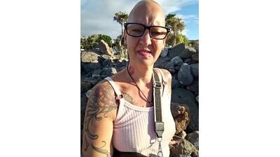 emma_milf25 public webcam profile photo 3