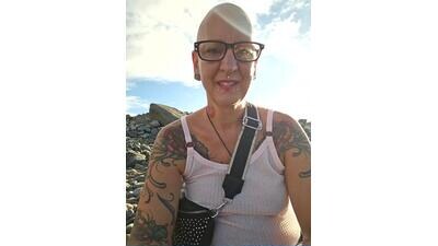 emma_milf25 public webcam profile photo 4