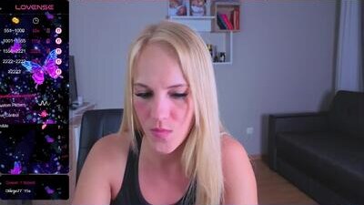 Emmi_crystal public webcam profile photo 6