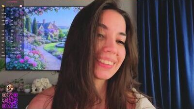 EmmyNoel public webcam profile photo 9