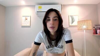 enma_glas public webcam profile photo 4