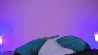 evie_cloud public webcam profile photo 8