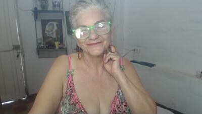 FunnyGrandma public webcam profile photo 3