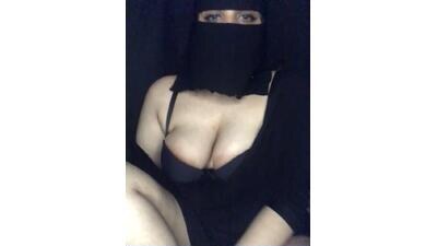 Gamila_ public webcam profile photo 3
