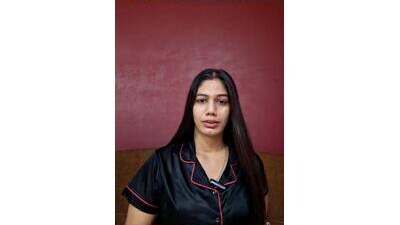 garima_g public webcam profile photo 8