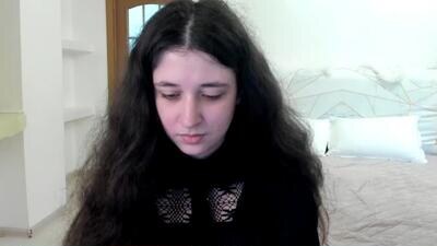 ginablum public webcam profile photo 2