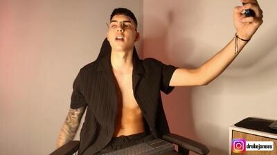 god_drake public webcam profile photo 6