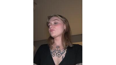 Goldi159 public webcam profile photo 4