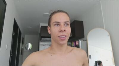 grey___27 public webcam profile photo 5