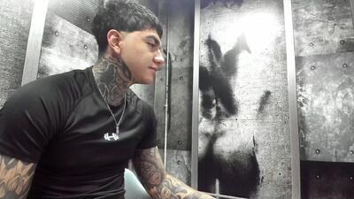 gury_tattoo public webcam profile photo 6