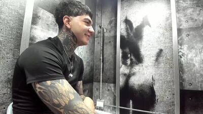 gury_tattoo public webcam profile photo 8
