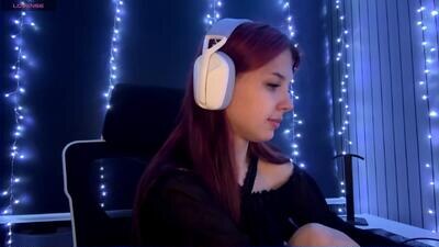 HanaMantanaDell public webcam profile photo 2