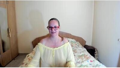 hardwildnipples public webcam profile photo 8
