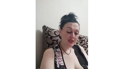 HelgaDennis public webcam profile photo 8