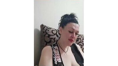 HelgaDennis public webcam profile photo 9