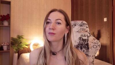 hello_lisha public webcam profile photo 6