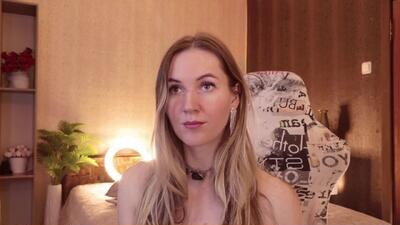hello_lisha public webcam profile photo 8