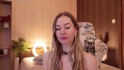 hello_lisha public webcam profile photo 10