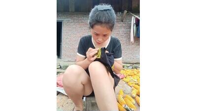 HeresThuy22 public webcam profile photo 4