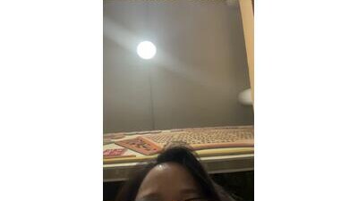honghong_mother public webcam profile photo 5