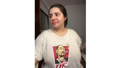horny_roomiess public webcam profile photo 3
