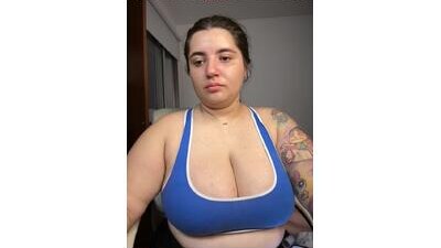 horny_roomiess public webcam profile photo 7