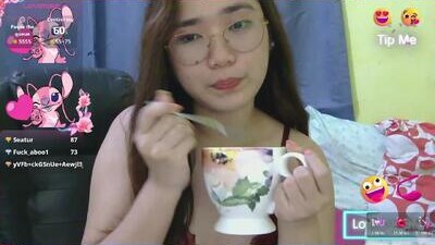 HornyAsian4uxx public webcam profile photo 10