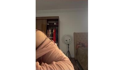 Hot-Sarah-arab public webcam profile photo 6