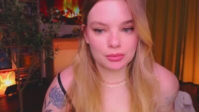 hottie_jane public webcam profile photo 2