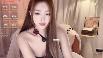 IAIA_iris public webcam profile photo 2
