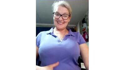 irinamaux public webcam profile photo 6