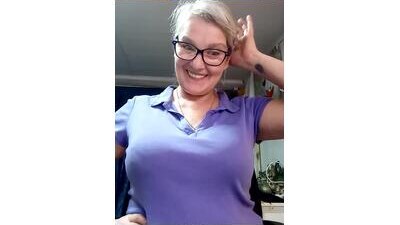 irinamaux public webcam profile photo 10