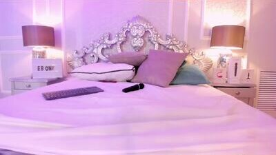 IrisJones_ public webcam profile photo 5