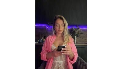 ivy_bae public webcam profile photo 4