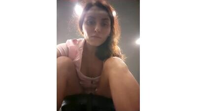 izabella_bella public webcam profile photo 8
