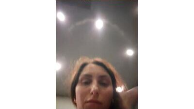 izabella_bella public webcam profile photo 9