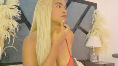 JanneCooper public webcam profile photo 10