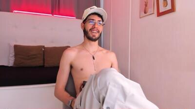 jason_23__ public webcam profile photo 6