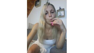 jennyy256 public webcam profile photo 7