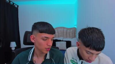 juan_nd_steven public webcam profile photo 8