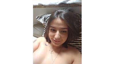 Juh_castro public webcam profile photo 9