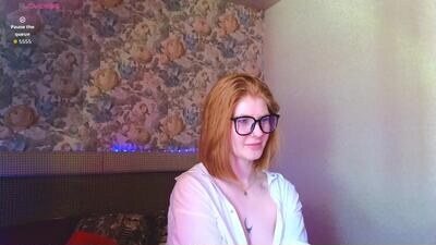 juli_ginger public webcam profile photo 6