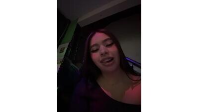 Karina16_pink public webcam profile photo 3
