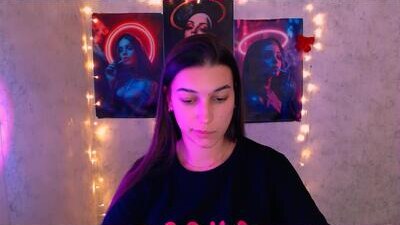 karolinarosse_ public webcam profile photo 7