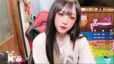 Khaleesi-ying public webcam profile photo 10