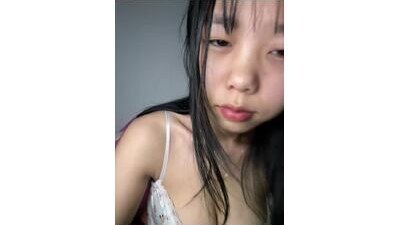 Kiee-lee public webcam profile photo 5