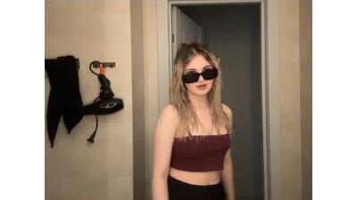 kirtova_ public webcam profile photo 7
