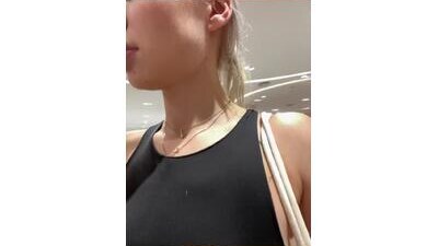 Kiss_Auroraa public webcam profile photo 10